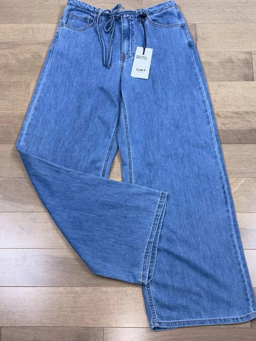 OAT women's wide leg jeans size 2 (26) NWT